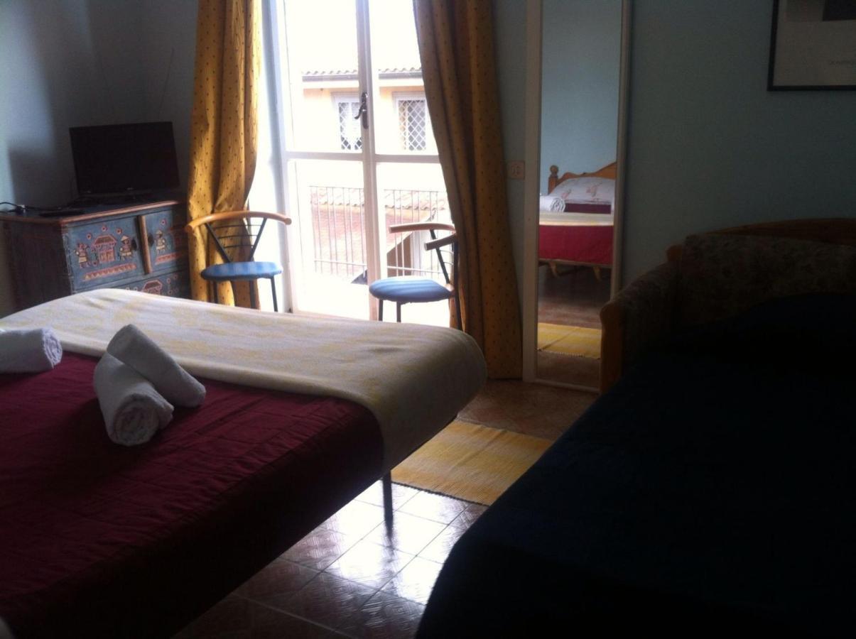 B&B - Homesweetrome Rome Bagian luar foto